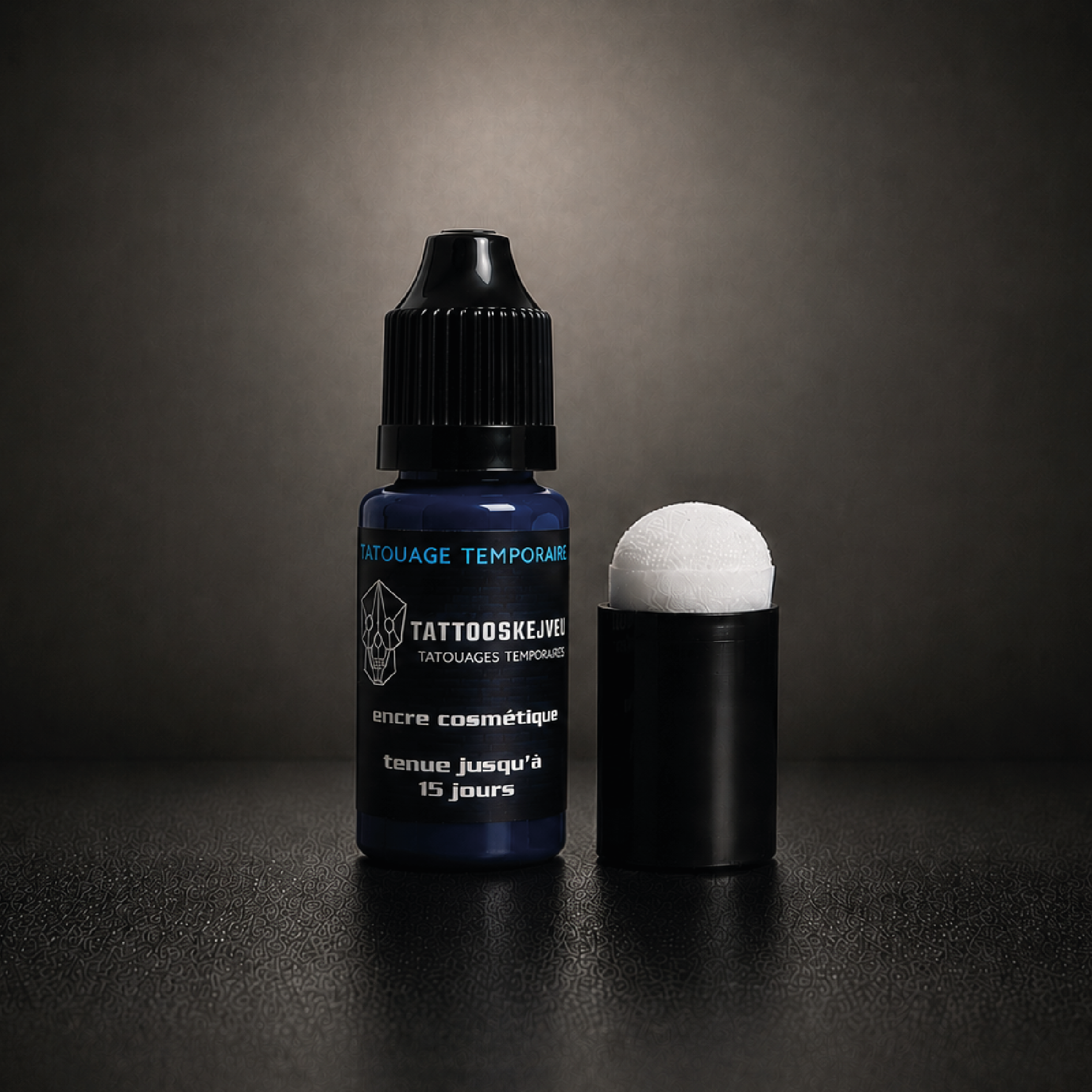 Encre longue durée bleue 10 ml pour tatouage temporaire avec applicateur mousse, tenue jusqu’à 15 jours, résistante à l’eau et aux frottements légers